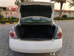 نیسان ئەلتیما